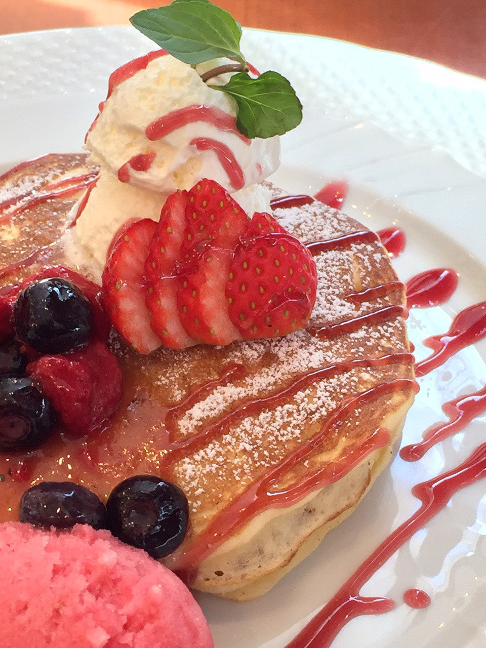 Instagramを使わずにiPhoneで食べ物写真を美味しそうに加工する方法タベルノモデザインのホームページ