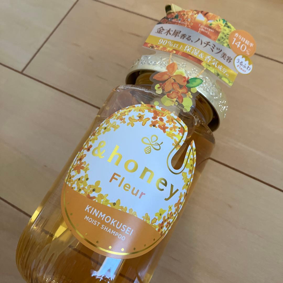 アンドハニー フルールヘアオイル 金木犀&ミモザ 5点 「&honey」から初の香りに特化した新ラインが店舗限定発売！香り持続力140％！※1 金木犀と ミモザが甘く咲くうるふわ髪へ『&honey Fleur アンドハニー フルール 』誕生株式会社ヴィークレアのプレスリリース