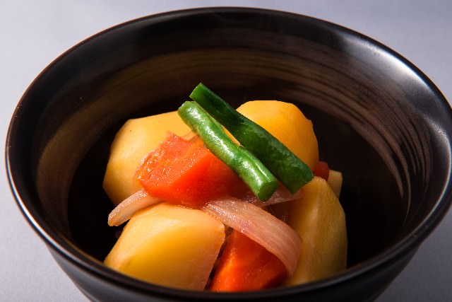 里芋の煮物 人気の定番和食