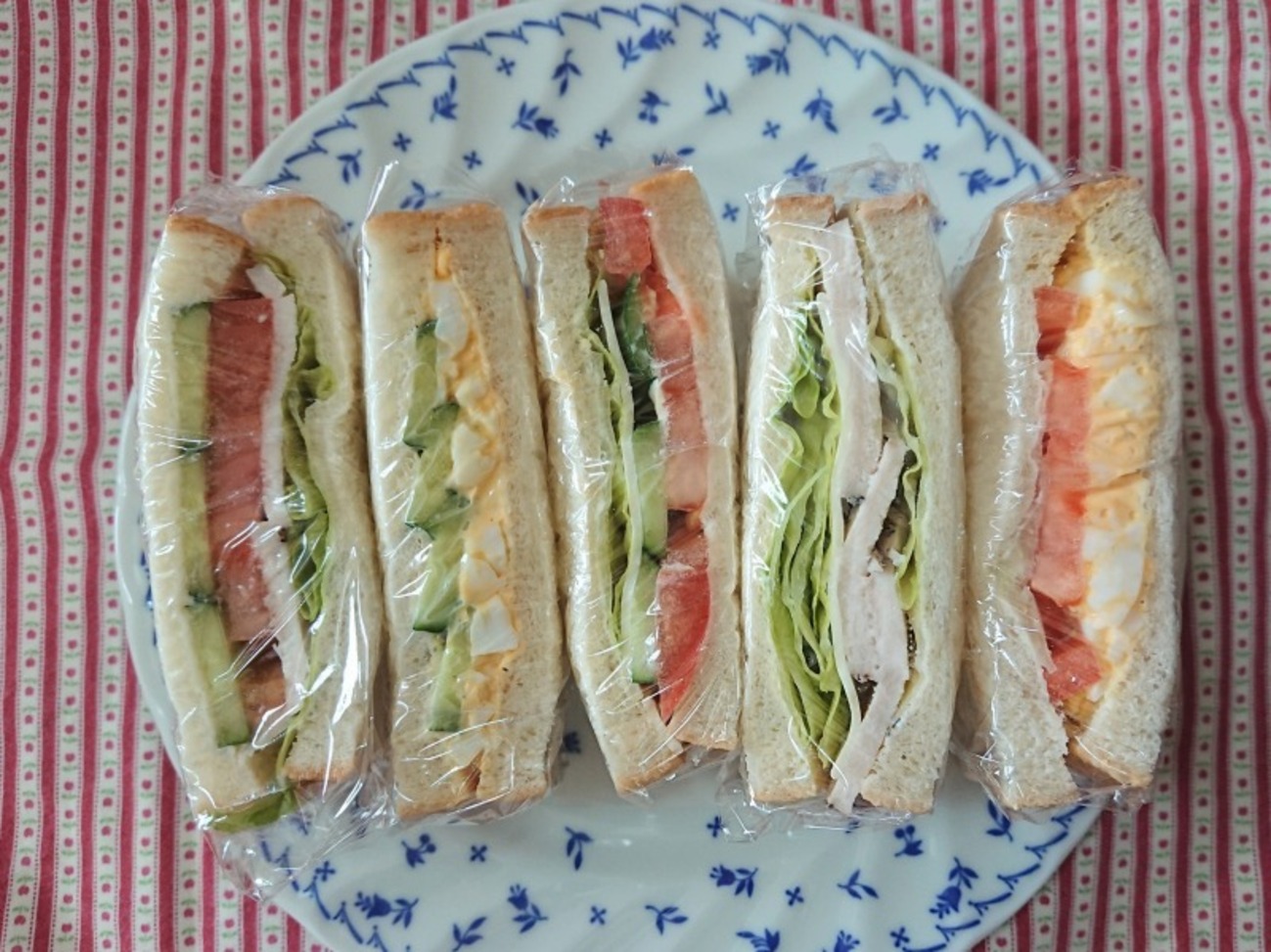 保存版 サンドイッチのきれいな切り方と裏ワザを伝授 - macaroni