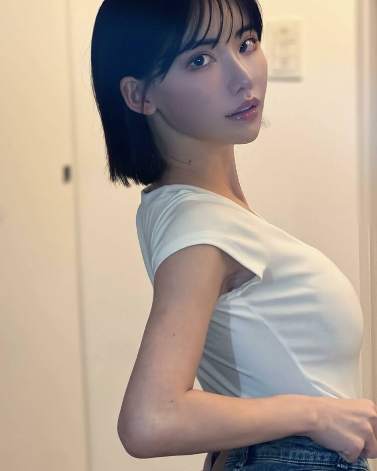 現役女子大生のときにデビューした剛毛AV女優「奏音かのん」を徹底解説！！ – AV TOKYO