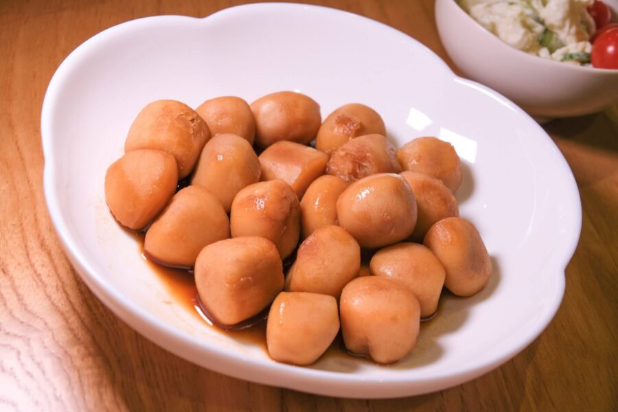 超簡単 包丁いらず！冷凍里芋を鍋に入れるだけで 里芋の煮物 が出来上がり～♪