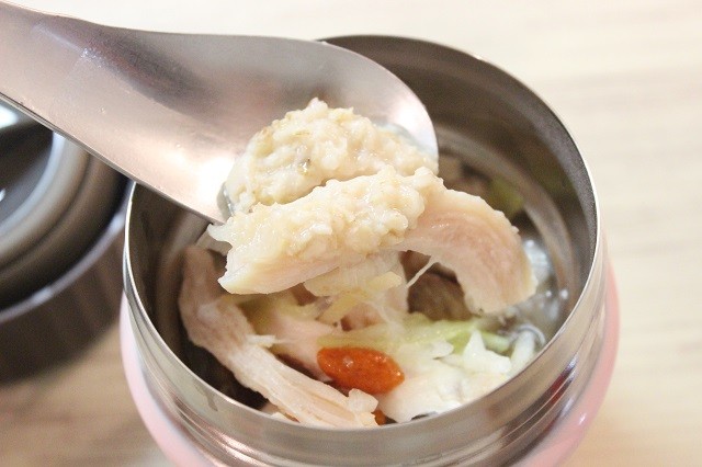 スープジャーで参鶏湯風オートミールしあわせのオートミール