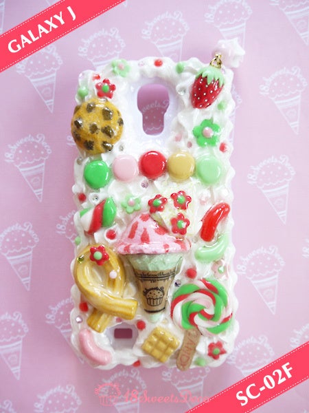 ハンドメイド お菓子なスマホケース iPhone12・12pro用の通販 by youpi factoryラクマ