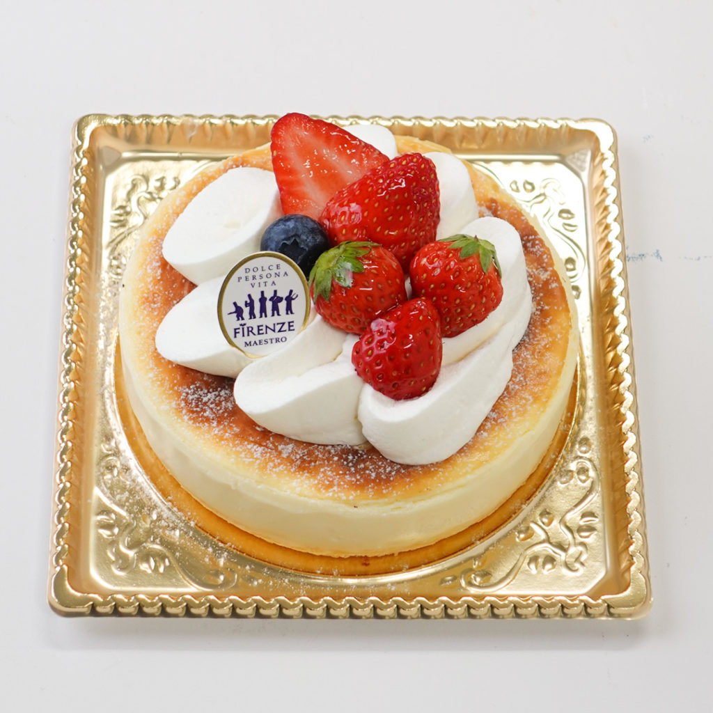 バスクチーズのデコレーションケーキ♪- 手作りケーキ と 紅茶のお店 ORANGE PEKOEオレンジ ペコー