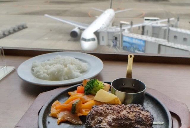 羽田空港の安いランチ20選!利用したいおしゃれなお店食べログまとめ
