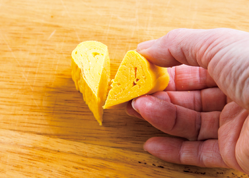 ピヨピヨ お弁当が一気に華やかに! 可愛いひよこの卵焼きの作り方をご紹介マイナビニュース