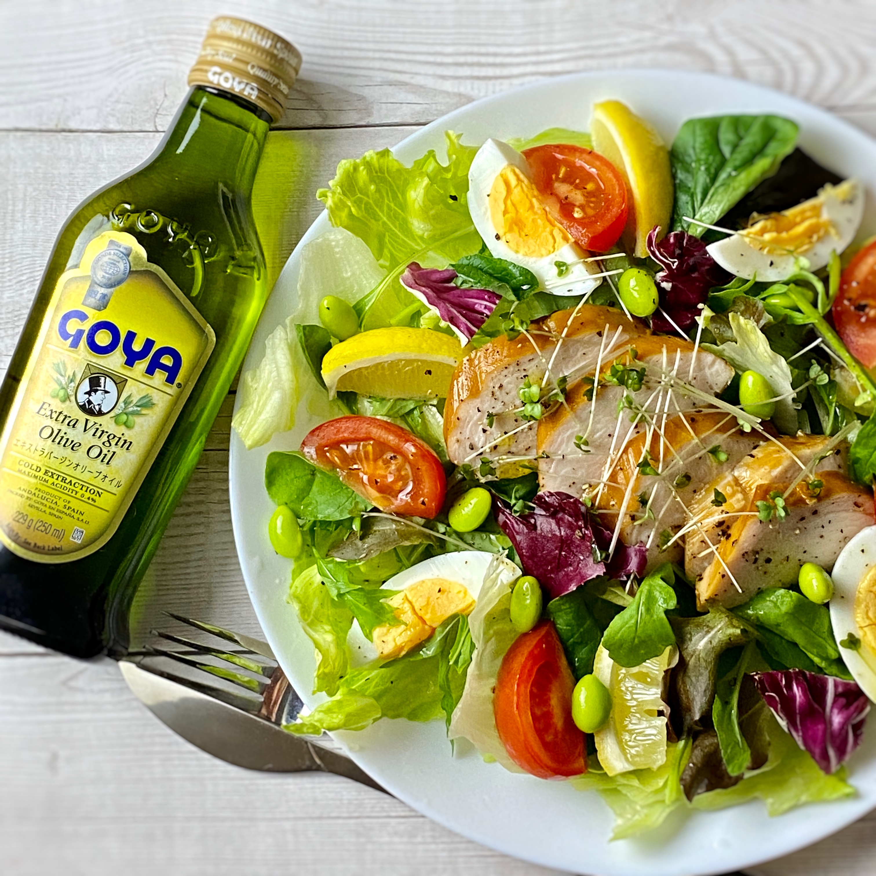 香ばしチキンとレタスのサラダ