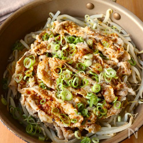 ご飯がすすむ もやしと豚肉のあんかけ炒め