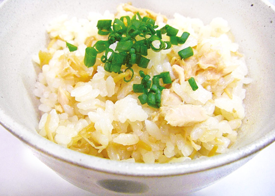 なめたけとお揚げの炊き込みご飯toiro note 〜トイロノート〜 家族が笑顔になる、いつものごはんを彩るレシピサイト