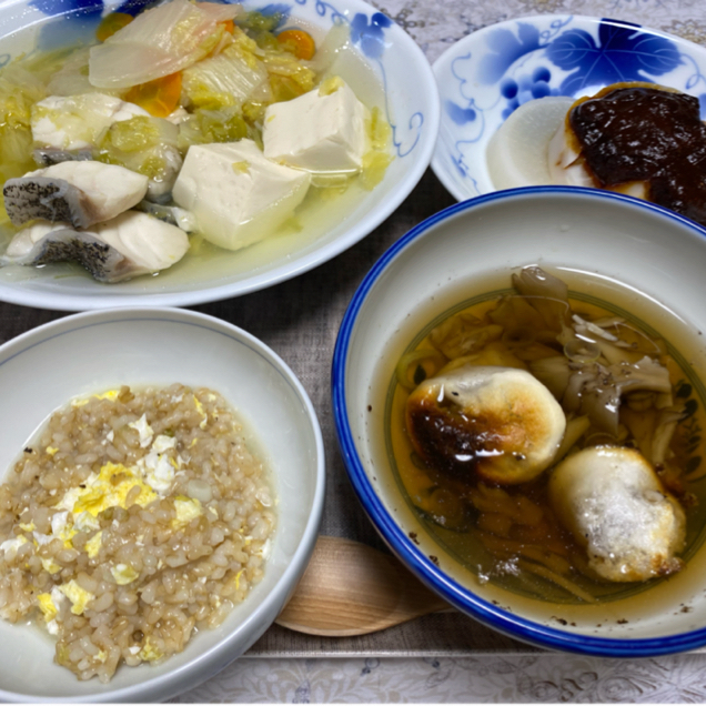 余ったお餅をおいしく！和風も洋風も自由自在の、お餅入りスープレシピキナリノ