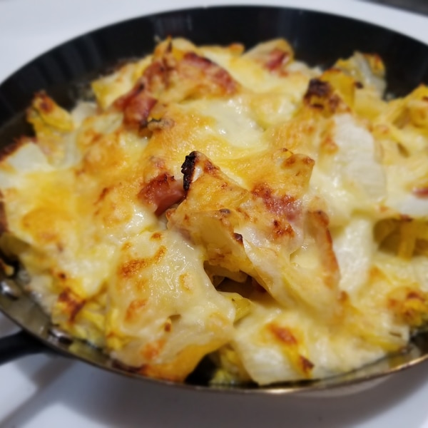 ベーコンと白菜のチーズ焼き