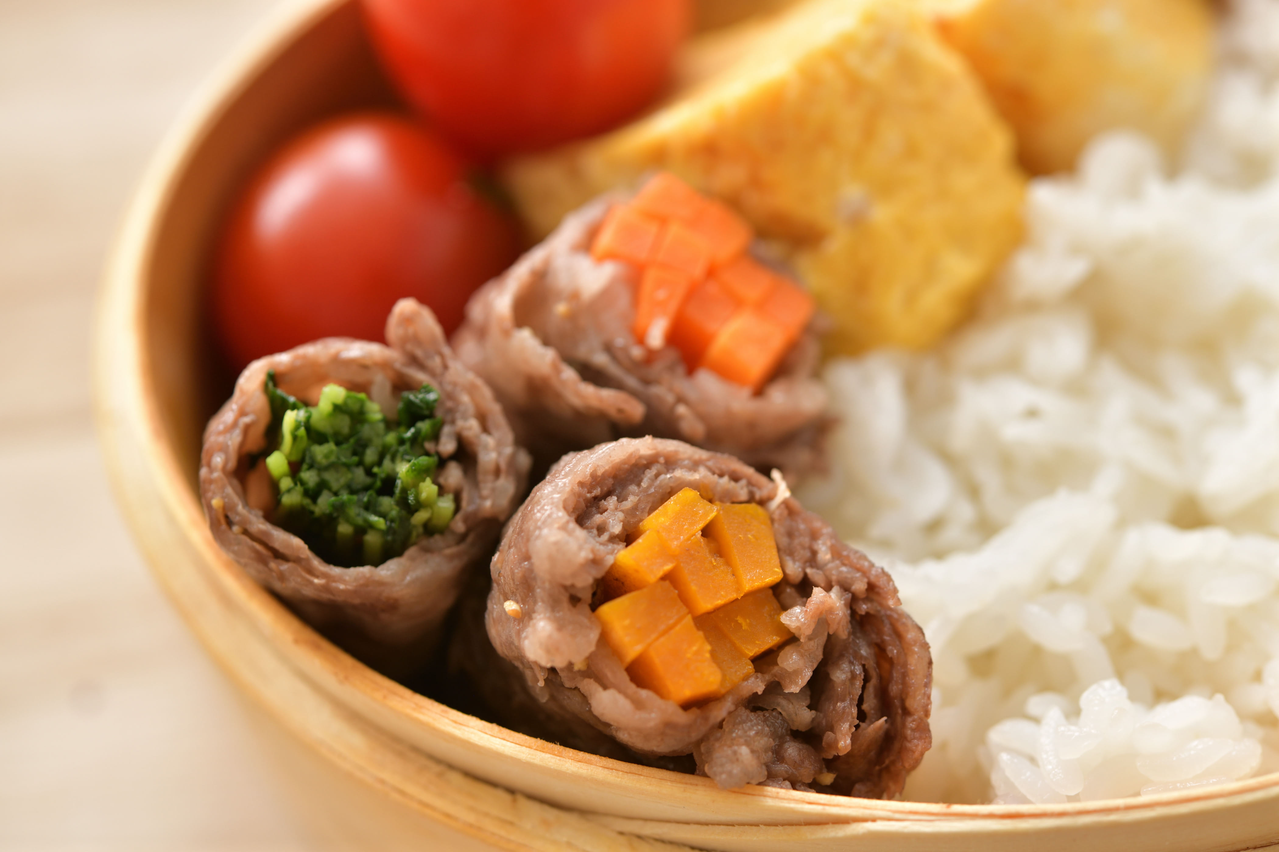 国産牛肉の塩こうじ漬け切り落とし 国産牛肉 塩こうじ漬け 切り落とし 牛肉 下味 柔らかい 塩麹 お肉 塩こうじ 漬け 手軽 時短 冷凍 簡単 弁当おかず 国産 子供 家族 食卓 調理 東京 新宿 0156-001-S07 楽天市場ふるさと納税内容量が選べる！ 薄切り牛タン塩