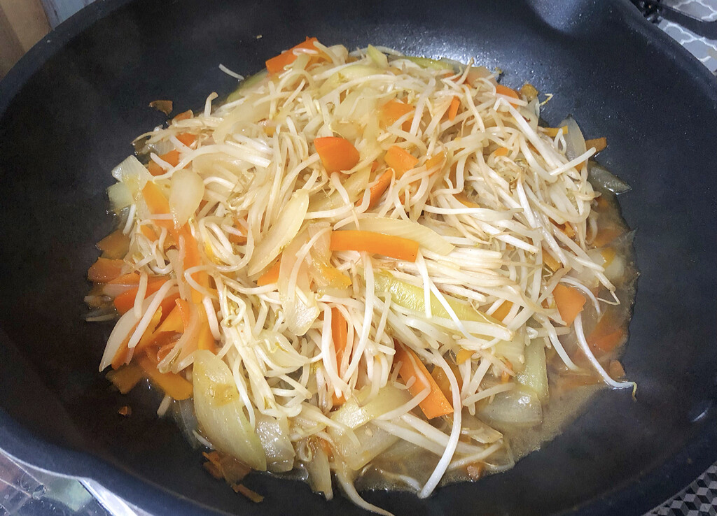 水分が出ないもやし炒め