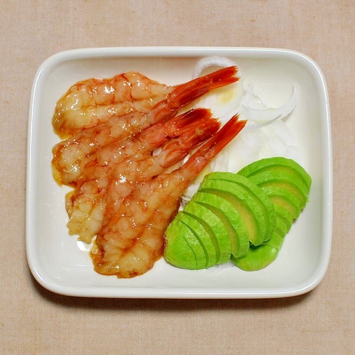 殻付きガーリックシュリンプ