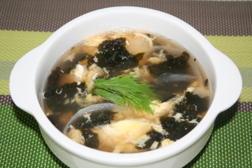 スゴイ簡単!! 旨っ!!🥰韓国海苔でスープ👍↓↓,,, 韓国人パパのジュンです🇰🇷👨🍳,始めたばかりで、まだ投稿少ないですが、自宅でできる韓国料理レシピをアップするので、ぜひフォーローお願いします😊🙌, ↓,