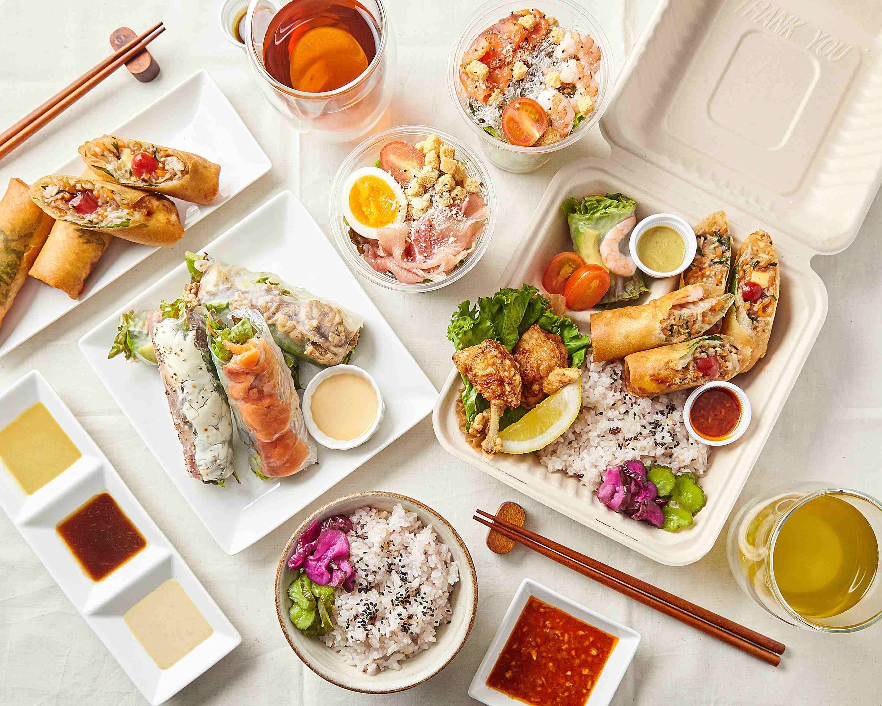 こんにちは🌞 東京はるまきです☺️  いよいよこの時がやってきました✌️  お待たせしました! 本日11 10 11:00より東京はるまき両国店がオープン致します😊🎉  メニュー等は、画像に載せていますので是非ご覧ください😇  この両国店のみ、クレジットカード