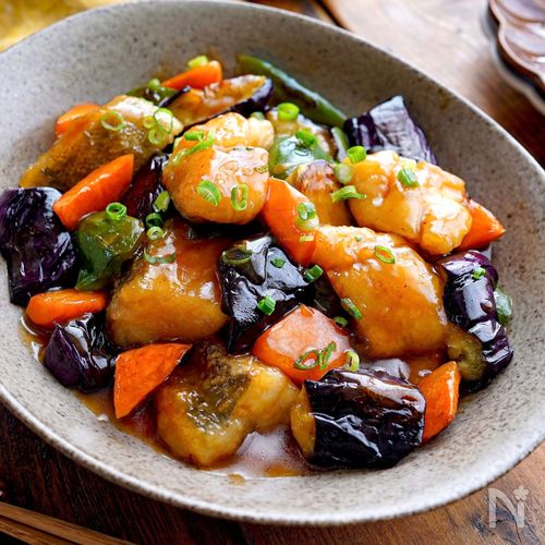 バイエルディ・魚と夏野菜のオーブン焼き
