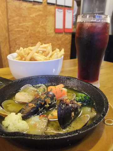 ワインってこんなに美味しかった!? 「自家製ワインカクテル」の楽しみ方7選 – ページ 2 – 食楽web