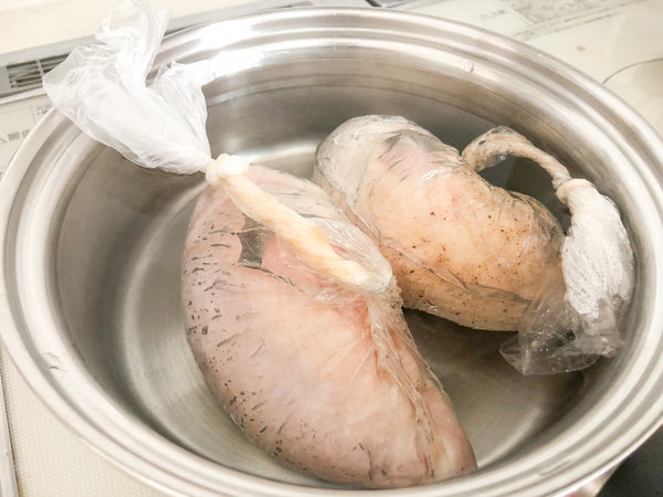 鶏むね2kgを一気に調理！冷凍で数日ラクラク 〜 homealの幼児食専門家にきく🥕 – homeal ホーミール 家族向け冷凍宅配サービス