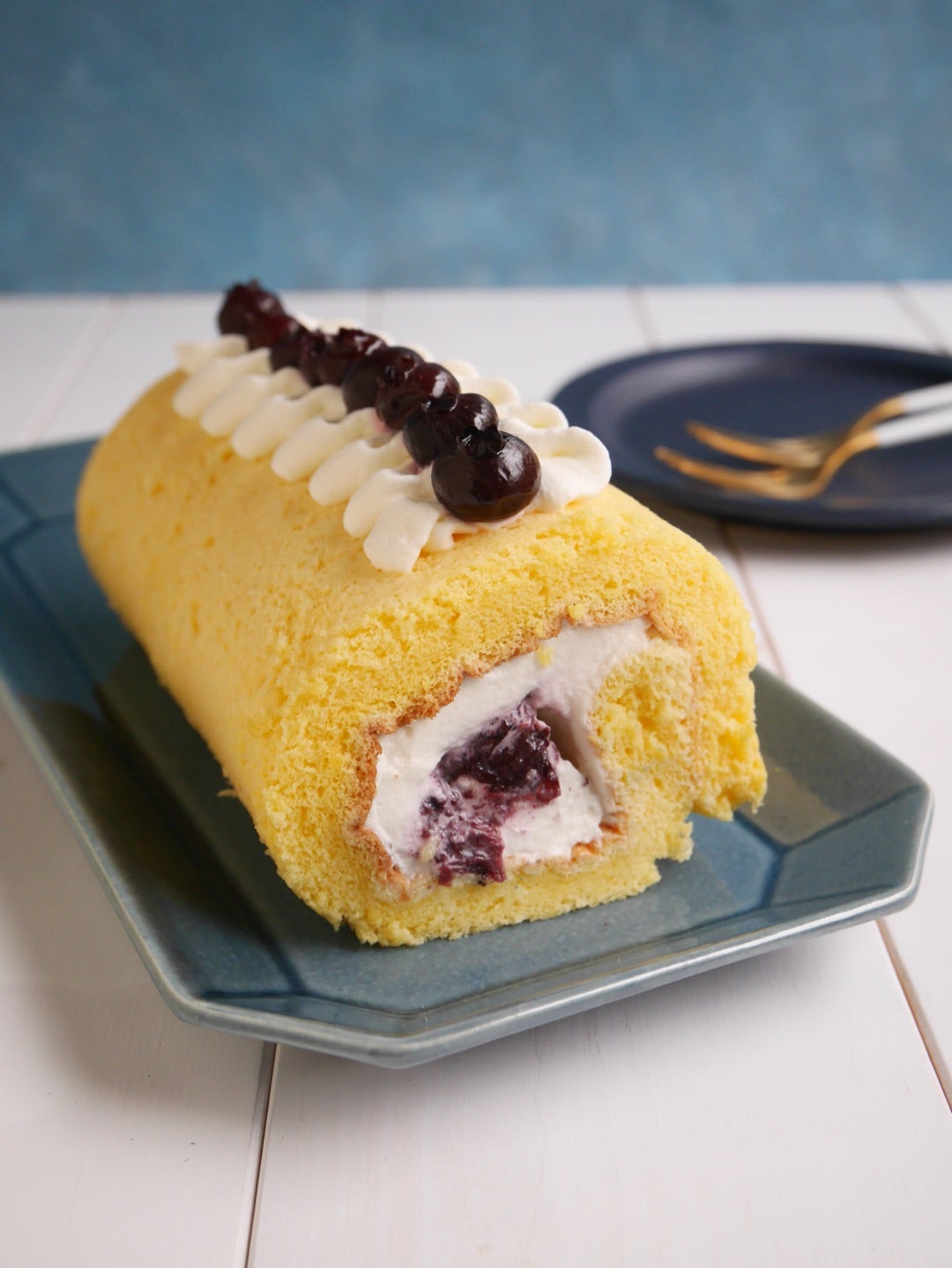 フライパンで簡単スイーツ！クレープミックスで作る「クレープロールケーキ」夫婦そろって泣き笑い２