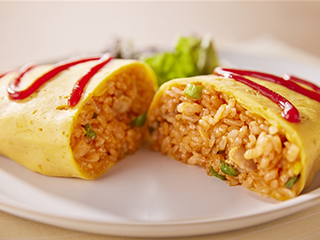 すぐ決まる オムライスに合う献立24選！おかず・副菜・スープまで勢揃い - macaroni