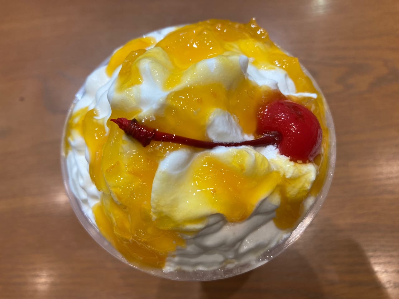 スタバ新作 コーヒー派も惹かれる“レトロ”フラペチーノ フルーツ牛乳＆ふわふわムースが「ギュッと新しい」 最新ニュースeltha エルザ