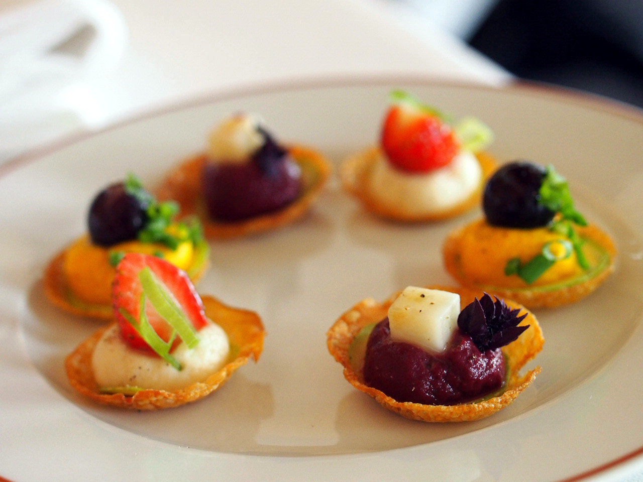 ミニトマトのアミューズ・ブーシュ