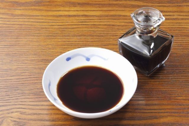 賞味期限切れの「ソース」いつまで使える?腐る?見分け方や期限ごとの目安を詳しく解説!おうちごはん研究所
