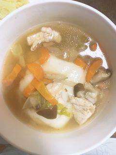 お雑煮大辞典 第三回：めんつゆを使ったお雑煮編 ワンポイント＆豆知識付き！Happy Recipe ヤマサ醤油のレシピサイト