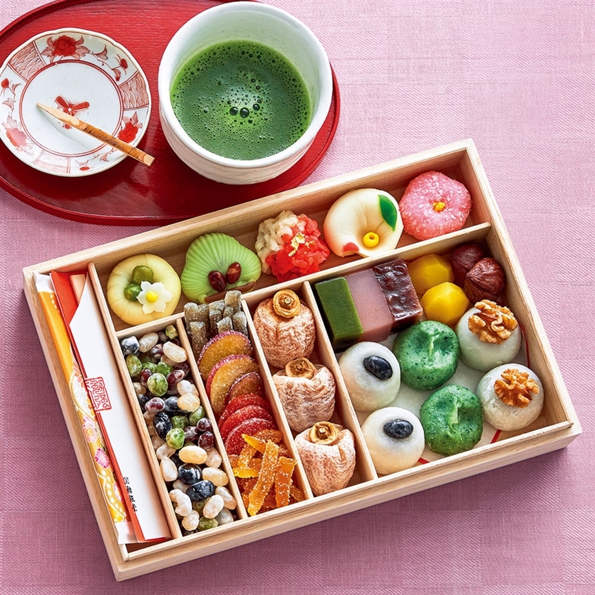 お手軽スイーツおせちを作ってみた -買ってきて詰めるだけでどこまでできるか-お正月なび