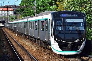 田園都市線溝の口駅またはJR南武線武蔵溝ノ口駅からザーラカンパニーまでの詳細地図 (溝の口  ザーラ音楽教室(ピアノ,フルート,バイオリン,ビオラ,チェロ,アルパ,声楽,尺八,篠笛,ソルフェージュ,サックス,ホルン,トランペット,コントラバス,オーボエ,クラリネット,トロン 