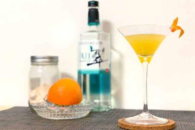 ピーチ&オレンジのショートカクテルカクテルガイドアサヒビール