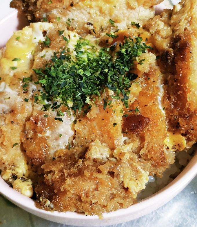 うどん屋さんなのに全員がカツ丼を食べている福岡県民から絶大に支持されている凄まじい人気店! 福岡県大野城市 「狐狸庵 こりあん 」Mのランチ