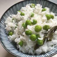 おつまみ大好き♪えんどう豆の卵とじ
