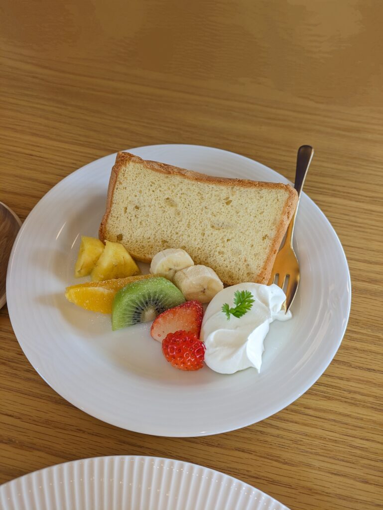 シフォンケーキで誕生日をお祝い！手作りレシピ・デコレーション・おすすめ店15選BIRTHDAYGIFTS by memoco