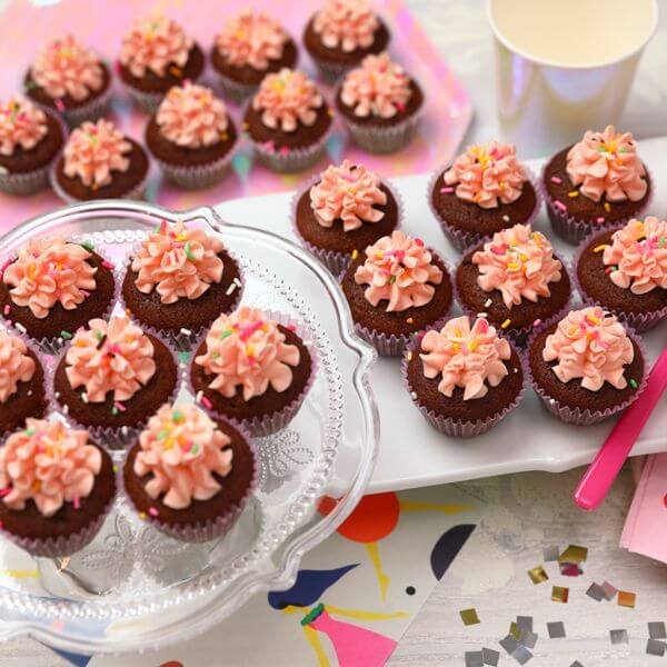 贅沢な味わい♪チョコスポンジケーキのおすすめレシピ15選の人気レシピ・作り方デリッシュキッチン