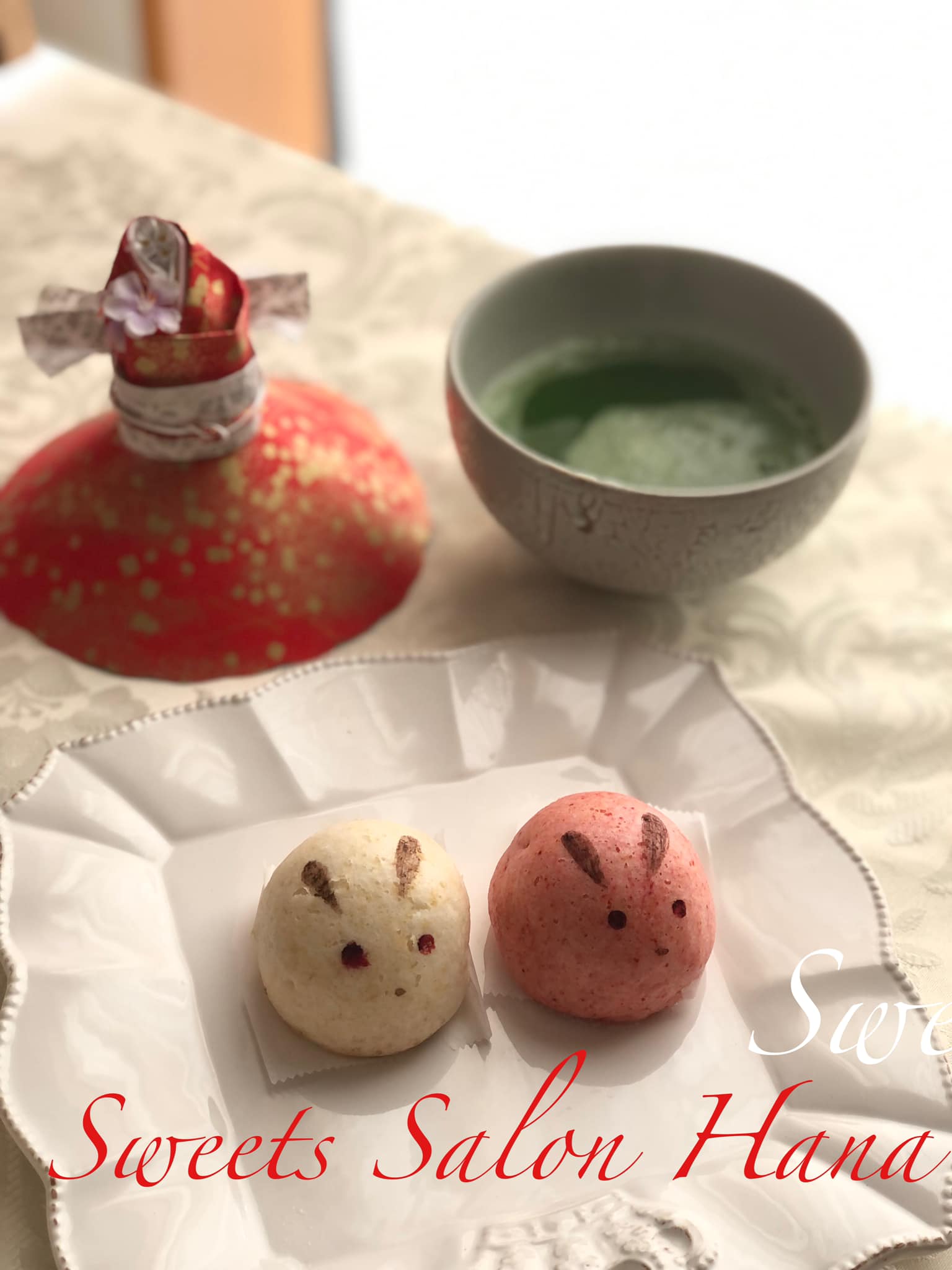 卒入学に紅白饅頭でお祝いを伊藤軒