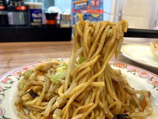 餃子の王将 「焼そば醤油味」がやっぱりおいしい!シャキシャキ野菜と豚肉にもちもち麺がからんだ絶品メニュー!イチオシichioshi