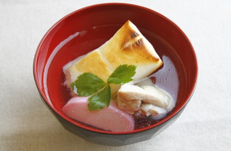 味玉のせ豚角煮雑煮 - サトウ食品