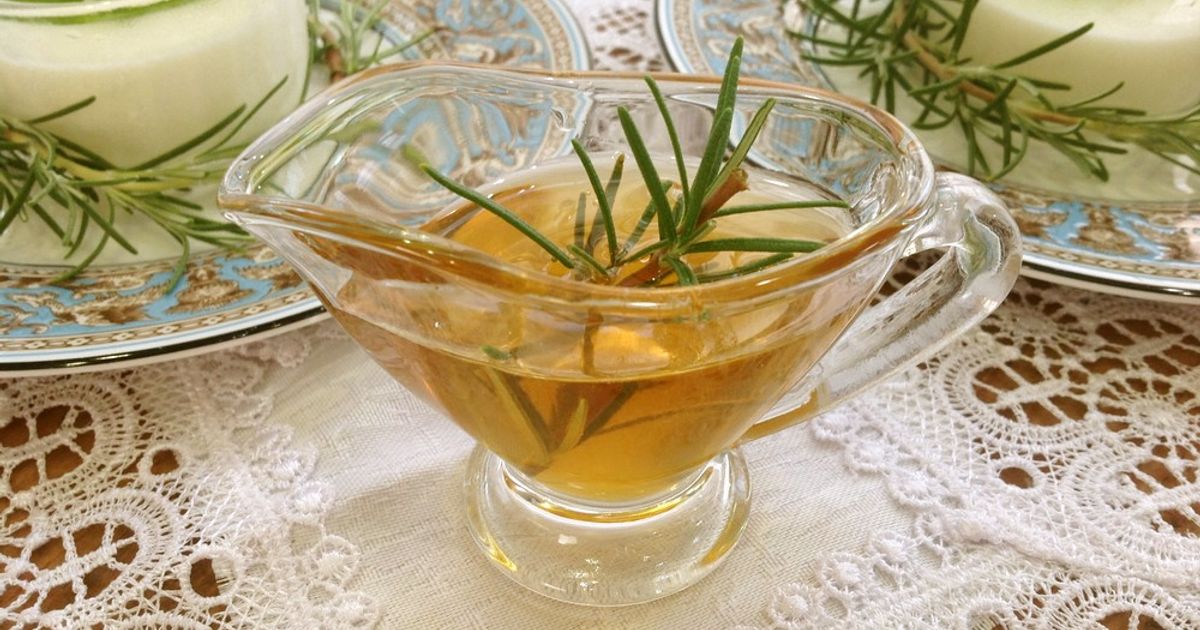 ローズマリーの効果・効能と使い方！料理やそれ以外での活用法も楽しむ・学ぶ養命酒製造株式会社