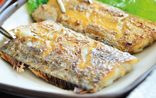 南大門市場 カルチジョリム 太刀魚の煮付け 横丁韓国のうまいもん横丁韓国旅行「コネスト」