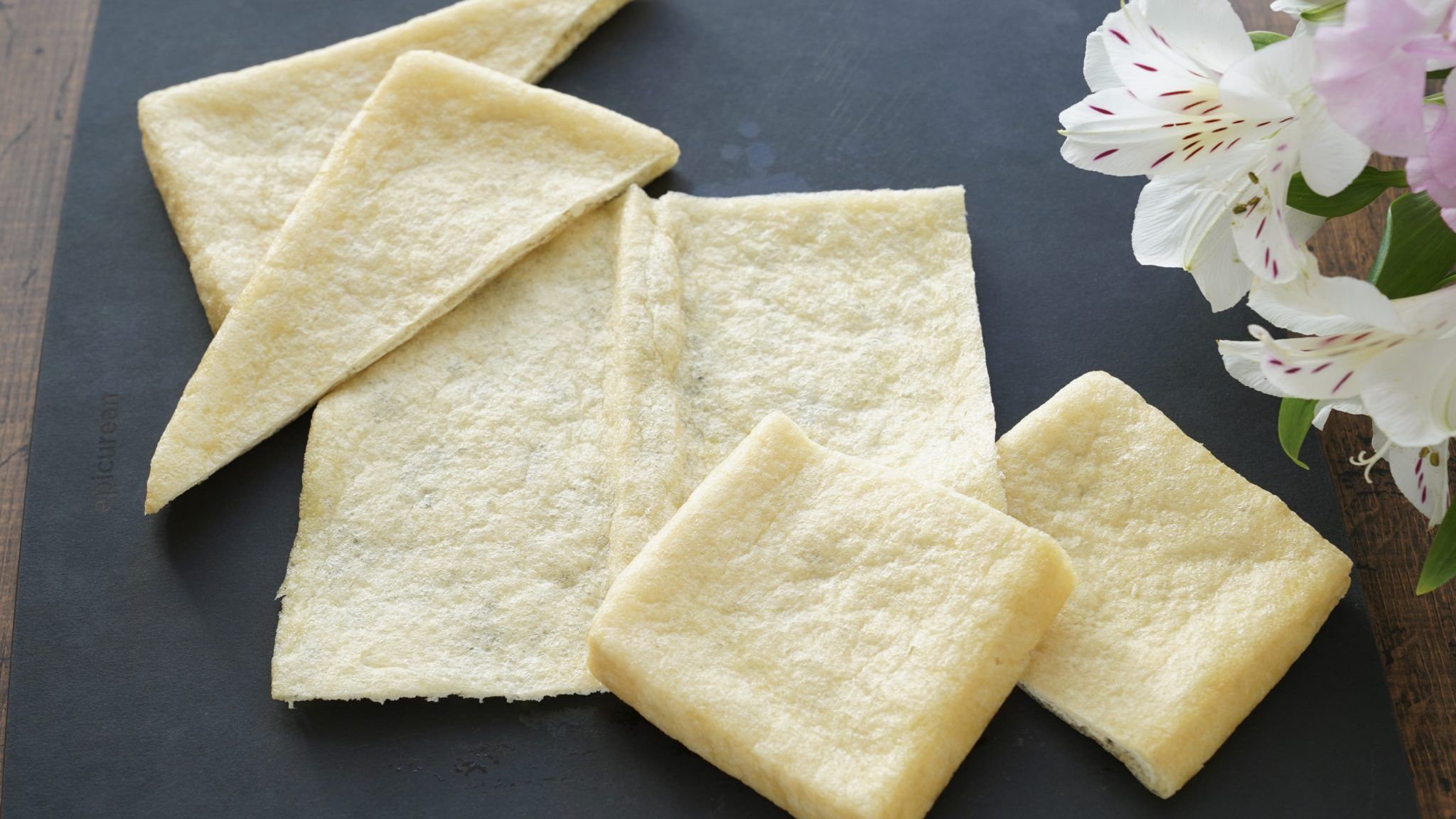油揚げの開き方：簡単でヘルシーな調理法
