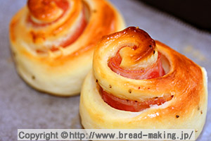 惣菜パン 玉子ベーコン&コーンマヨ レシピ・作り方 by りるなwow - 楽天レシピ