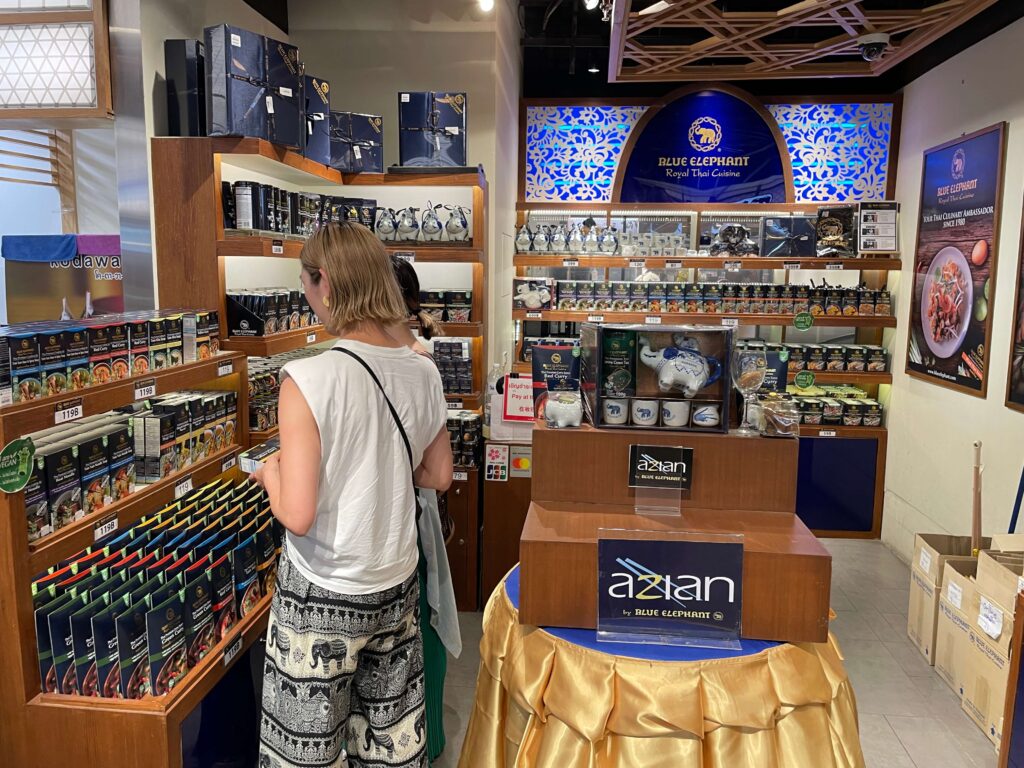 タイのお土産探しにアイコンサイアム内のICONCRAFT アイコンクラフト がおすすめ！BANGKOK GIRLS NOTE BYぷくこ〜女子のためのタイ・バンコク完全ガイド