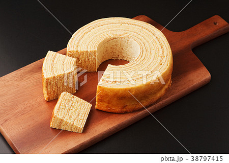 10+バウムクーヘン 画像テンプレート、背景 フリー素材、イラスト無料ダウンロード -Pikbest