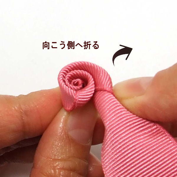 簡単 リボンで作るバラ ～不器用さんでも完成度が高い～ - 綾なす