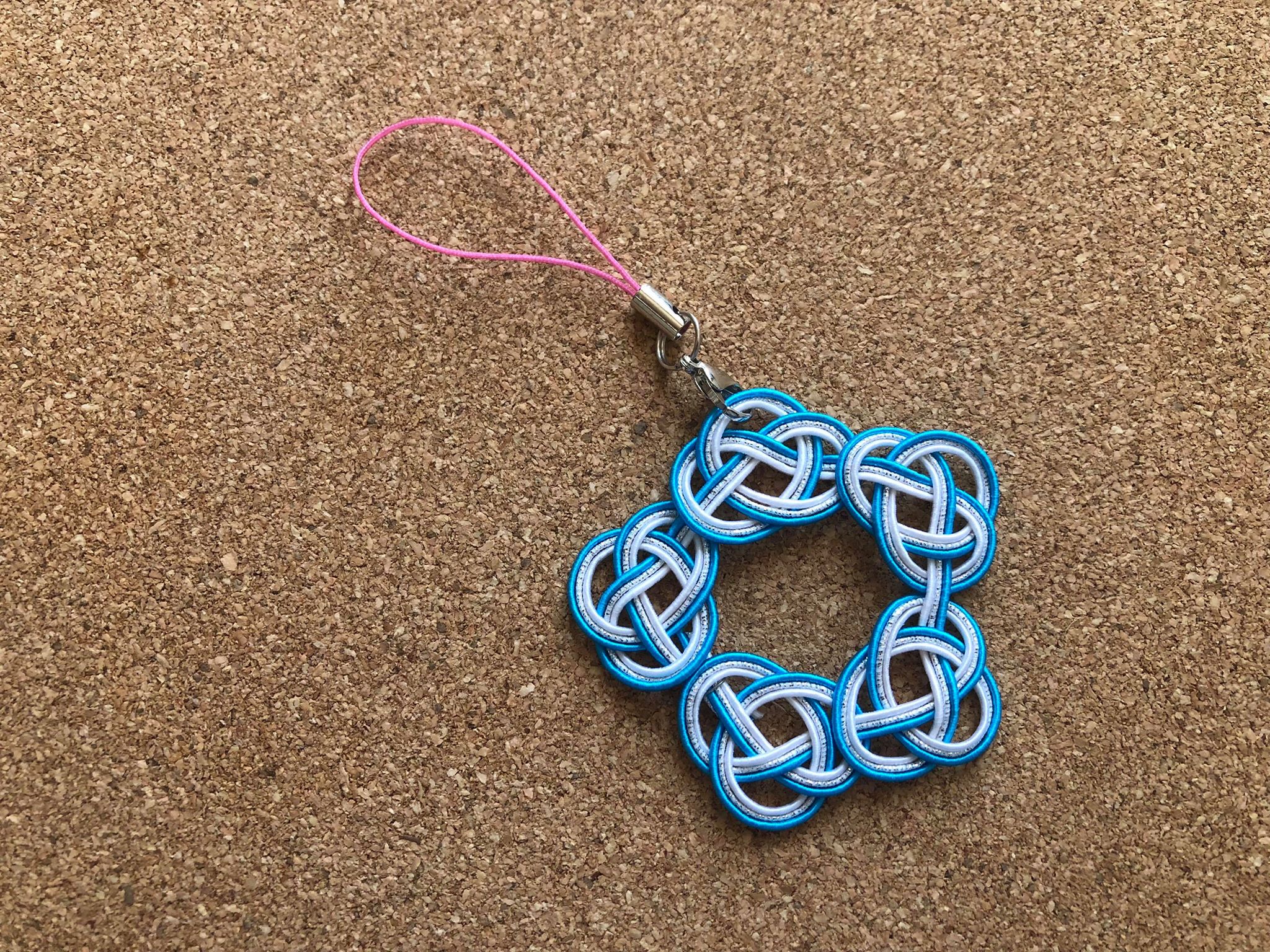 読書の秋☆しおり 水引 ブックマーカー 連続あわじ結びパスブログハンドメイド・伝統工芸の販路拡大ならCraft Town