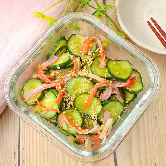 スーヨーきゅうりのにんにく炒め