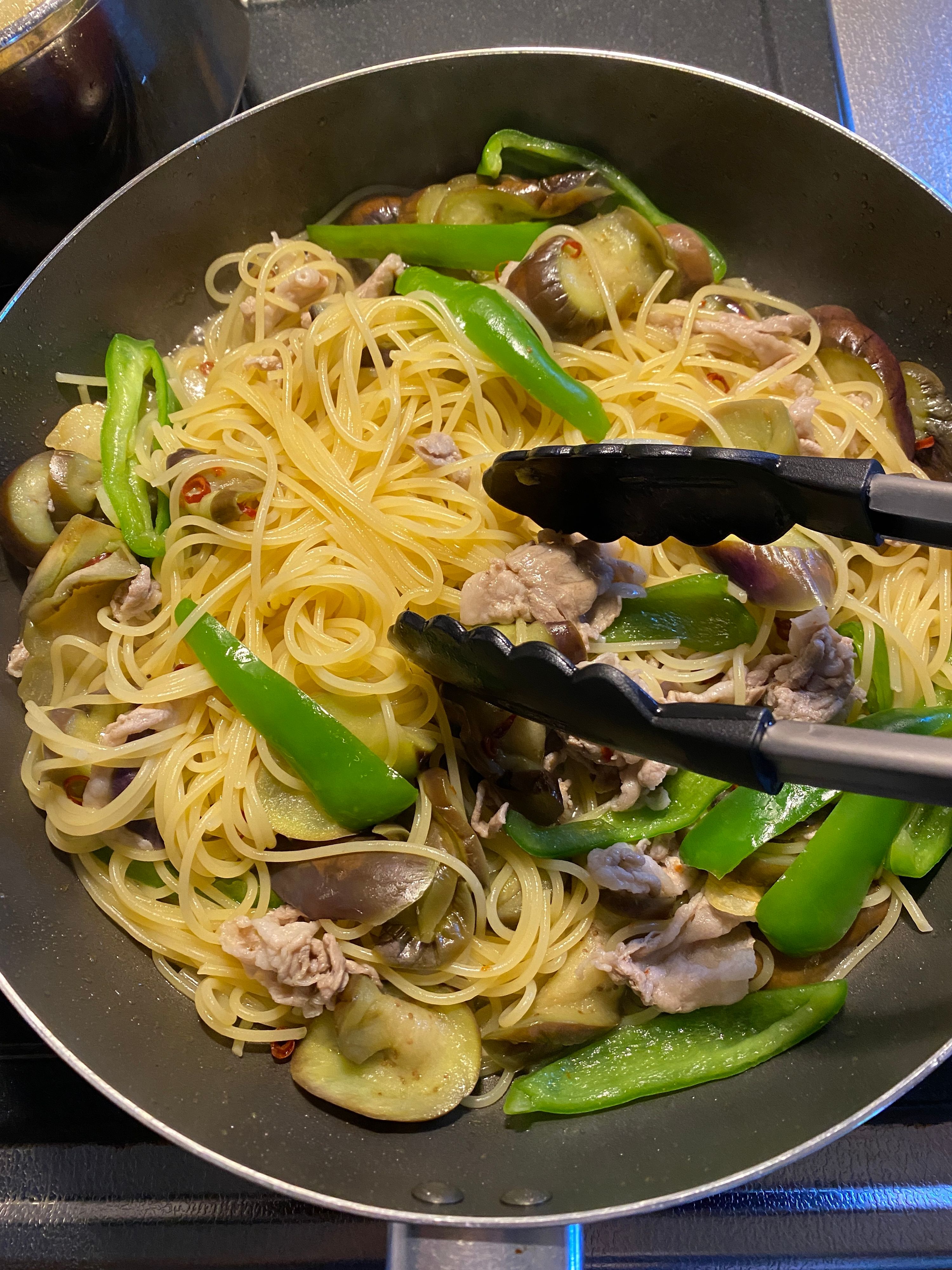 ぱぱっと簡単!豚バラと水菜の和風ペペロンチーノ